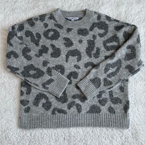 Ophelia Roe Gray Leopard Print Pullover Sweater NWT - Size Small